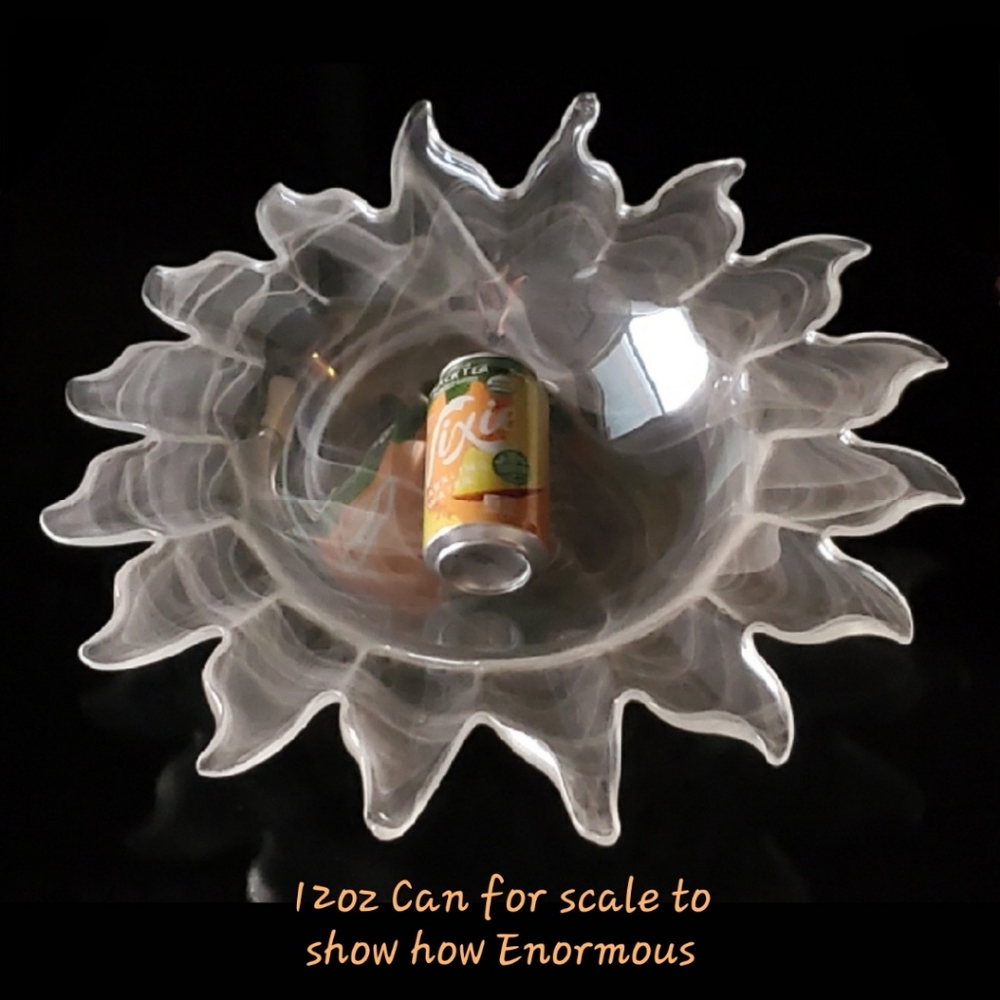 Huge 19 1/2" Helios ☀️ Sun Art Glass Bowl - Picture 1 of 10